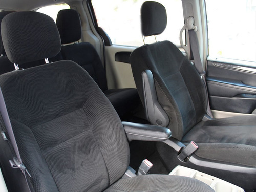 Imagen 11 de 15 de Chrysler Town & Country Li Touring 2016