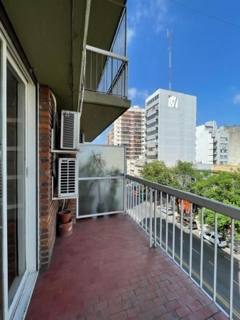 Imagen 2 de 17 de Hermoso Depto 2 Amb Con Balcón En Av. Federico Lacroze 2500, Colegiales