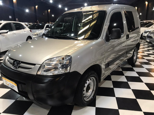 Peugeot Partner 1.6 Hdi Confort 2015 Gris Ljz