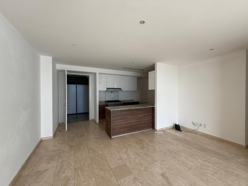 Departamento En Renta Con Vista Panorámica Amirá Residencial, Zona Diamante Querétaro