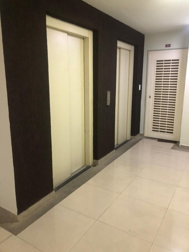 Imagen 8 de 22 de Angel Betancourt Vende Apartament En Res Vista Al Parque Las Chimeneas Foc