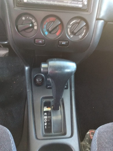 Nissan Primera Gxe 2.0