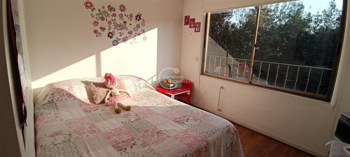 Casa En Arriendo 6d/ 5b / 3e En Valle La Dehesa