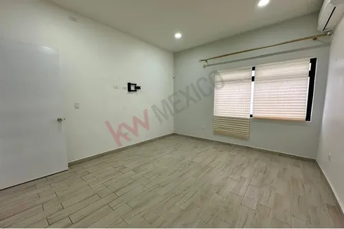 Se Renta Casa Muy Amplia Y Moderna En Colonia Burocratas, Mexicali Bc
