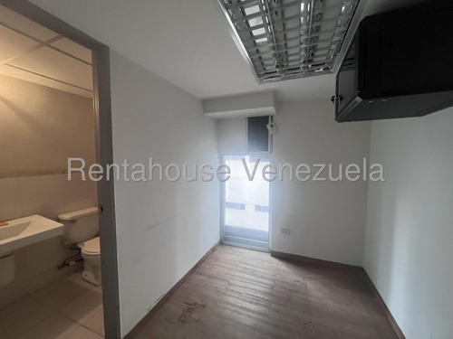 Pr Oficina En Alquiler Campo Alegre - Mls 25-16714
