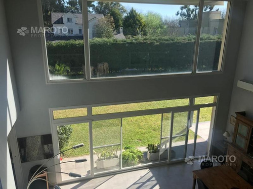 Imagen 8 de 30 de Casa En Venta En Barrio La Celina- Maroto Propiedades