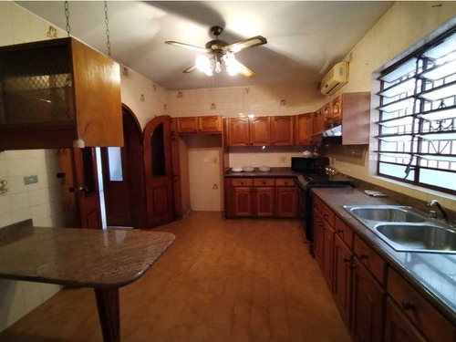 Casa En Venta, Valencia, Urb Trigaleña Em-8370321