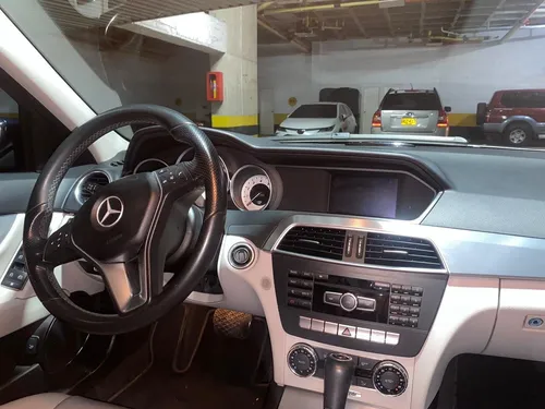 Mercedes-Benz Clase C 1.8 Cgi Avantgarde