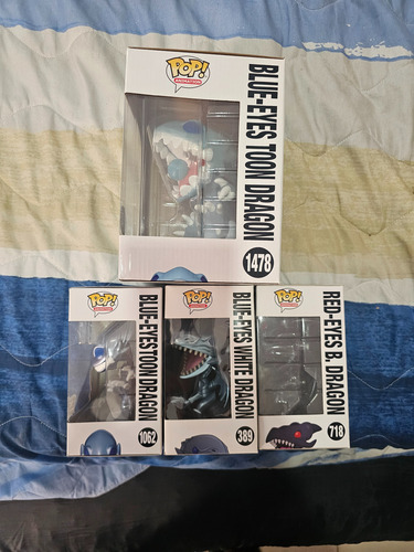 Funko Lote Yugioh Blue Eyes, Red Eyes Dragon Blanco (Usado)