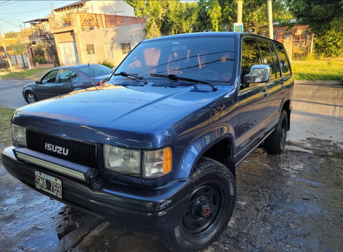 Isuzu Trooper 2.6 Hard Top