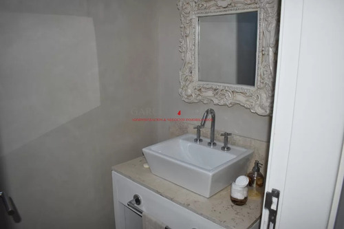 Imagen 19 de 22 de Venta Apartamento 3 Dormitorios Frente Al Mar
