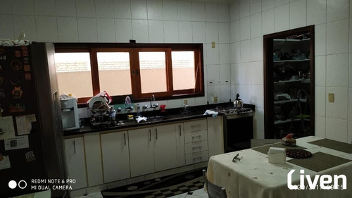 Imagem 7 de 30 de Casa 3 Andares - 4 Dormitórios - Jardim Das Colinas - 359m². - So0792