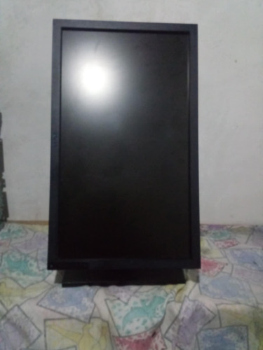 Monitor Dell Tipo Gamer Con Diferentes Posiciones Negro (Usado)
