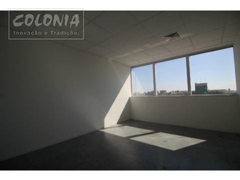 Imagem 2 de 10 de Comercial A Venda - 3569605