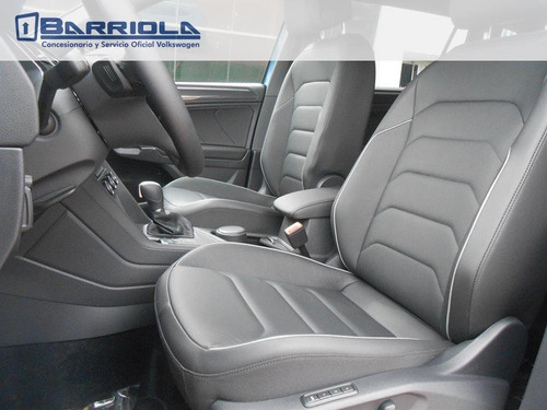 Volkswagen Tiguan 1.4 Highline 7p Entrega Ya- Barriola
