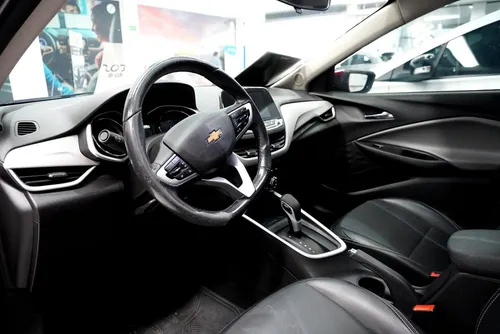 Chevrolet Onix 1.0T Premier Sedan At