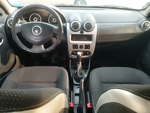 Renault Sandero Stepway 1.6 Confort 105cv