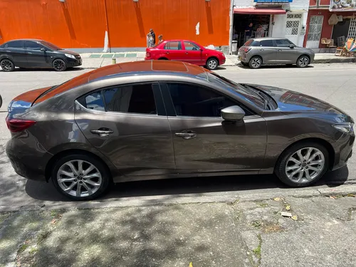 Mazda 3 2.0 Grand Touring
