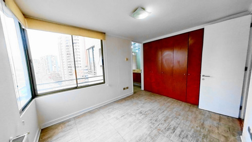 Imagen 19 de 30 de Se Vende Amplio 2 Dormitorios, Estacionamiento, Ñuñoa