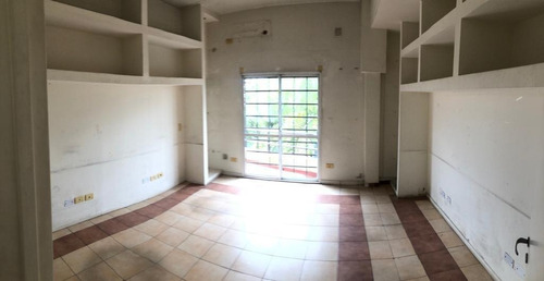 Imagen 4 de 17 de Complejo De Oficinas En 1º Piso Ezeiza Paseo French