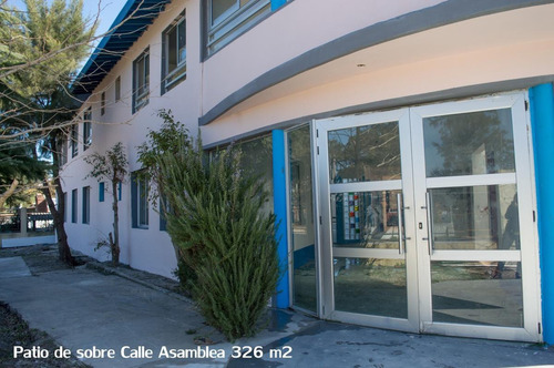 Edificio Comercial - El Pinar