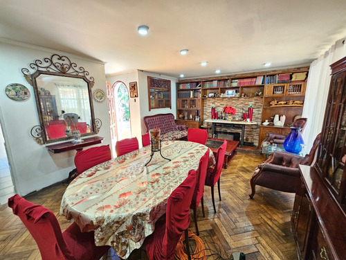 Casa En Venta En Villa Macul