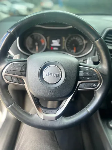 Jeep Longitud Modelo 2020