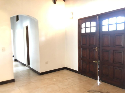 Imagen 2 de 30 de Casa Quinta En Venta De 1134m2 Ubicado En Ingeniero Maschwitz