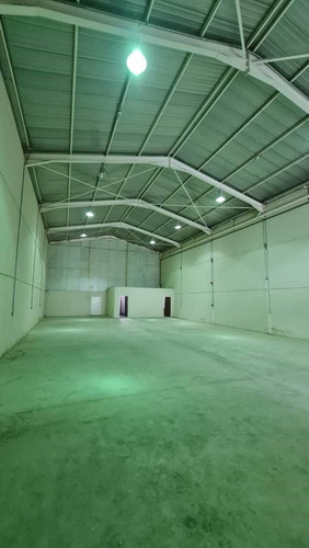 Venta Galpón Zona Industrial Monteserino, San Diego
