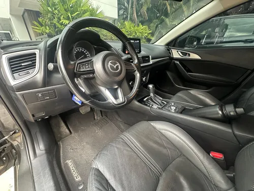 Mazda 3 2.0 Touring At
