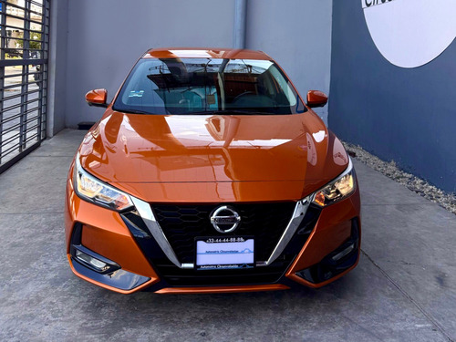 Nissan Sentra 2.0 Advance Cvt