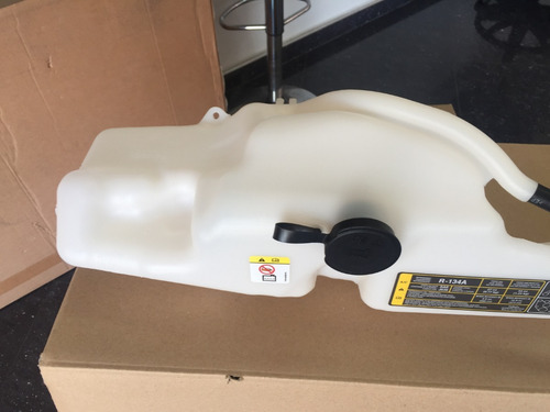 Envase Refrigerante Del Radiador Explorer 06-11 Original