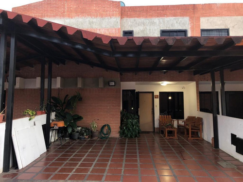Imagen 12 de 13 de Zulay Robles Vende Twonhouses En Conjunto Residencial Manantial. San Diego
