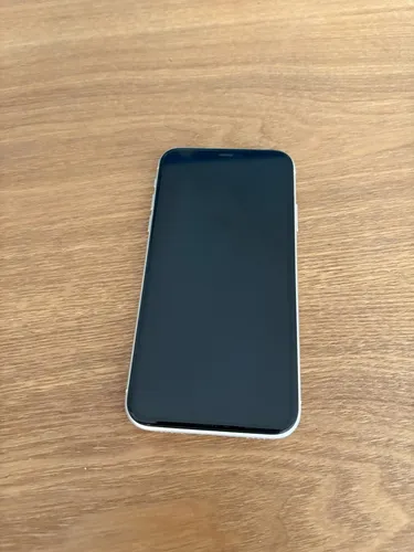 Apple iPhone 11 (64 Gb) - Blanco (Usado)