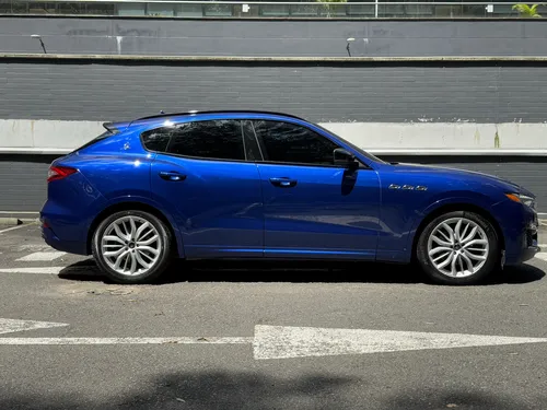 Maserati Levante Q4