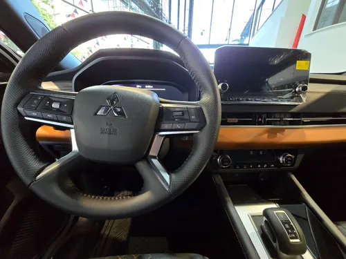 Mitsubishi All-Outlander 2.5 All-Outlander 4X4