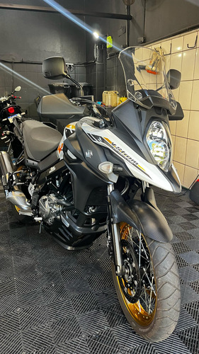 Suzuki V Strom 650 2024