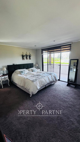 Casa En Excelente Estado En Condominio Seguro Cerc...