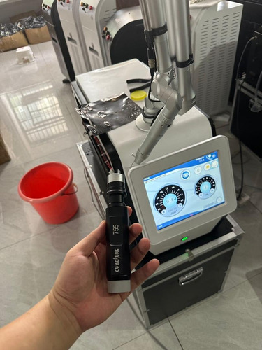 Laser Nd Yag De Picos Segundos Remoção De Micropigmentação Branco