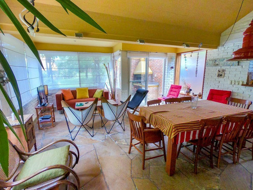 Casa En Barrio Privado