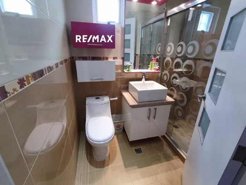 Imagen 12 de 18 de Re/max 2mil Vende Townhouse En Conj. Resd. Majestic Village