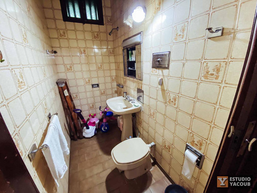 Casa En Venta - 3 Dormitorios 4 Baños Local - 433mts2 - Ensenada