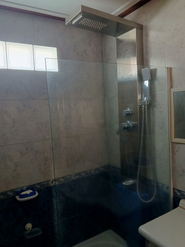 Casa Remodelada A Nuevo. Oportunidad. Venta O Permuta .apta Vivienda Permanente O Alquiler. Leer Descripcion Facilidades De Compra.-