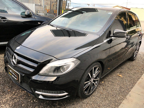 Imagem 1 de 10 de Mercedes B200 Sport 2013