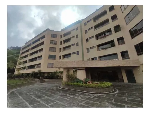 Apartamento En Los Naranjos,