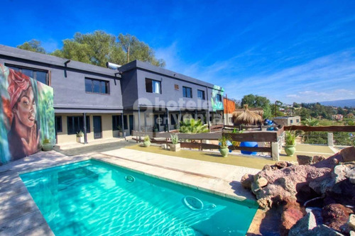 Hotel En Venta - Villa Carlos Paz - Cordoba - Ar-cb12-4