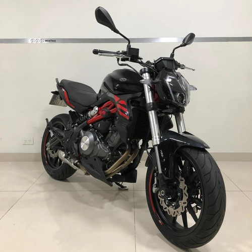 Imagen 9 de 15 de Benelli 302 S Naked Street Usada 2023 Creditos Dni