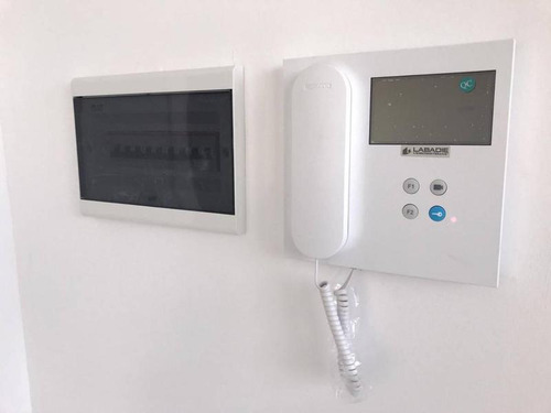 Oficina En Alquiler Edificio Essence Rawson Guemes Mar Del Plata