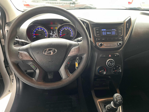 Hyundai HB20 1.6 Comfort Plus Flex 5p
