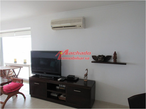 Imagen 11 de 30 de Venta De Apartamento De Dos Dormitorios En Punta Del Este